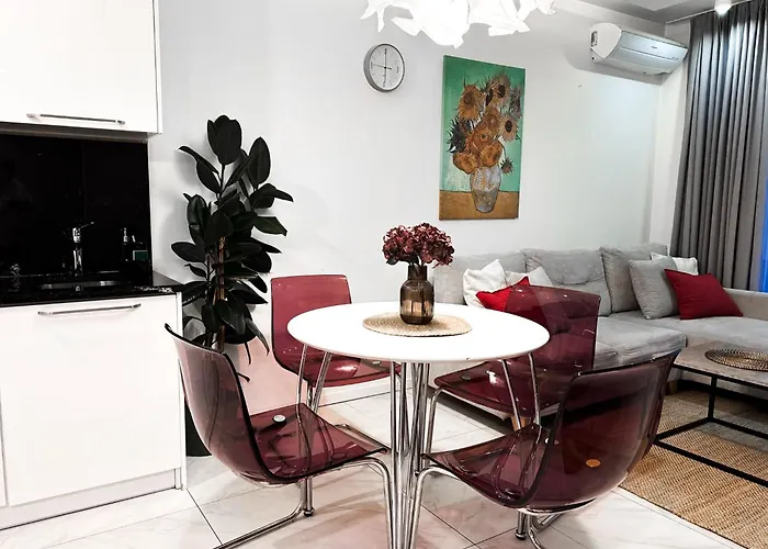Main Station&Old Town Suites By Inpoint